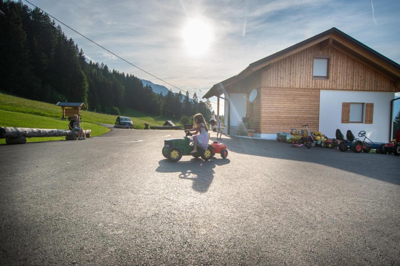 Chalets Und Apartments Hauserhof Nassfeld Schlanitzen Εξωτερικό φωτογραφία