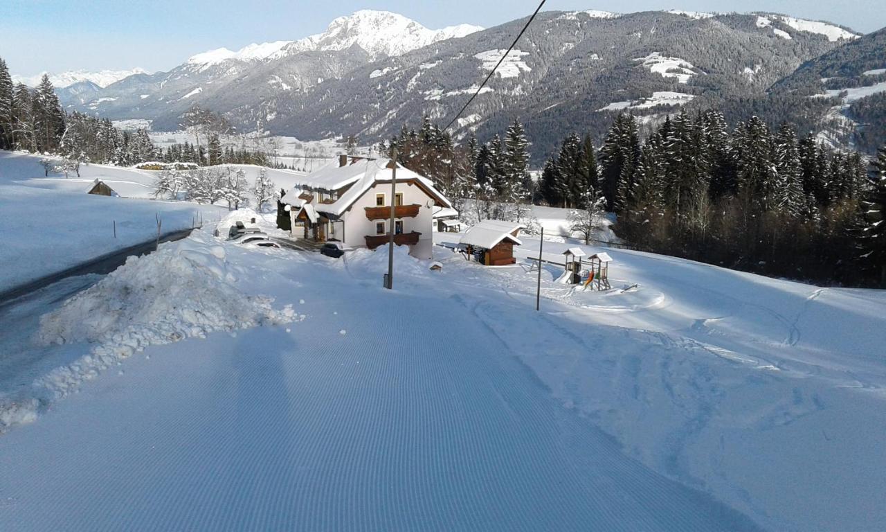 Chalets Und Apartments Hauserhof Nassfeld Schlanitzen Εξωτερικό φωτογραφία